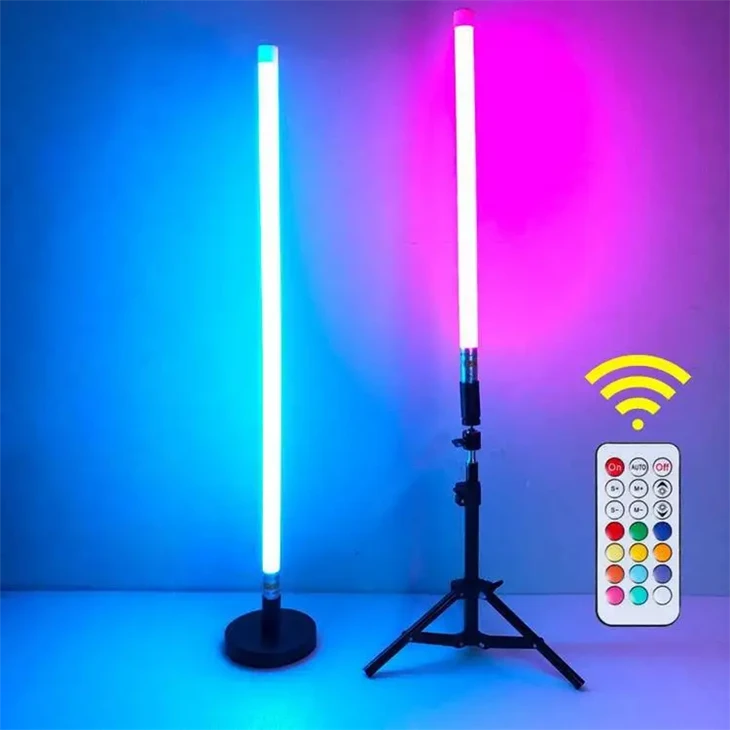 2-pakki 61 tommu (u.þ.b. 154,9 cm) Smart RGB horngólflampi