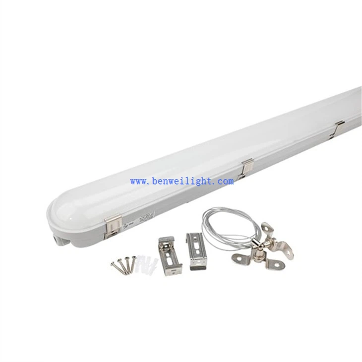 Vapor Tri Proof Linear LED Light (4)